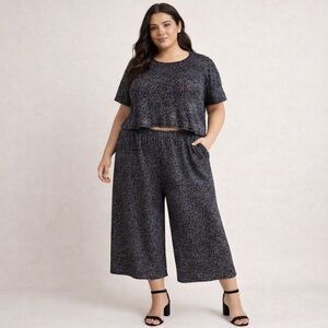 Torrid black and silver culotte set